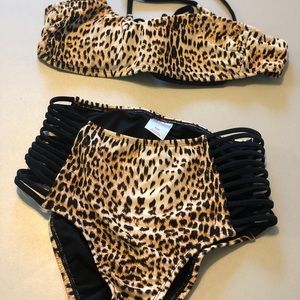 High waisted leopard bikini